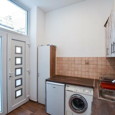 Silver In The City Centre Apartment
